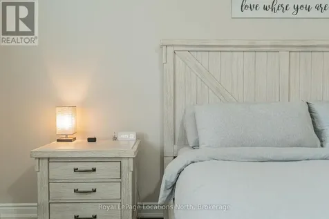 14 Wilson Street Collingwood ON L9Y 0Y9