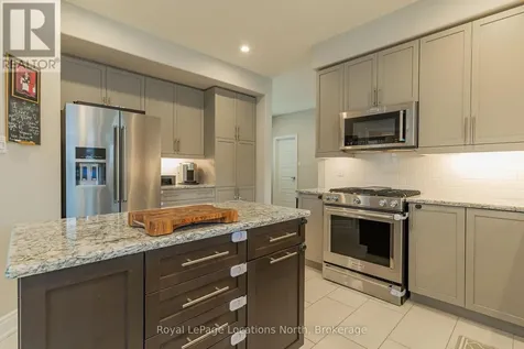 14 Wilson Street Collingwood ON L9Y 0Y9