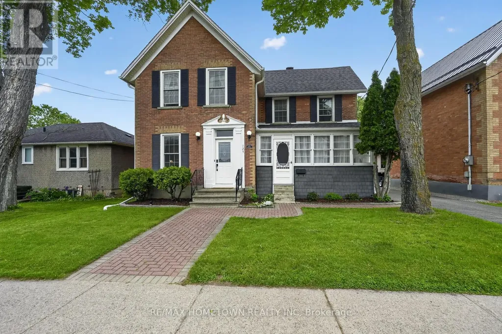 125 Park Street Brockville ON K6V 2G8