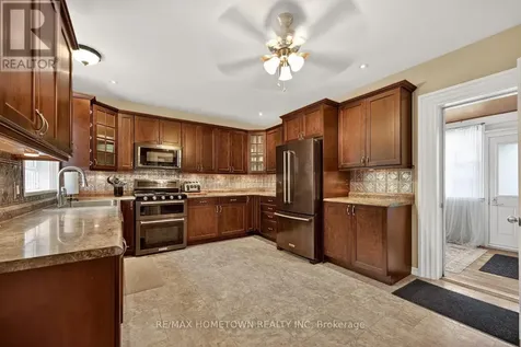 125 Park Street Brockville ON K6V 2G8