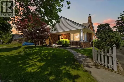 134 Queensway Drive Brantford ON N3R 4X3