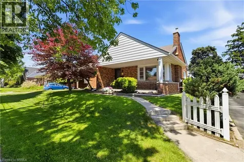 134 Queensway Drive Brantford ON N3R 4X3