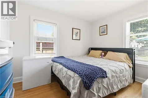 134 Queensway Drive Brantford ON N3R 4X3