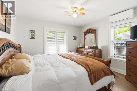 134 Queensway Drive Brantford ON N3R 4X3