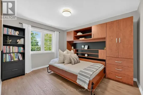 968 Lucille Way Ottawa ON K4A 4J2
