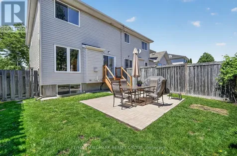 968 Lucille Way Ottawa ON K4A 4J2