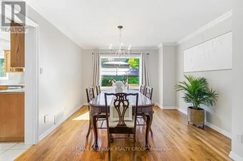 37 Stitt Street Ottawa ON K2S 0R5
