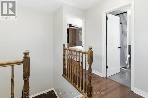 37 Stitt Street Ottawa ON K2S 0R5