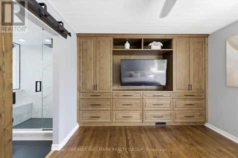 37 Stitt Street Ottawa ON K2S 0R5