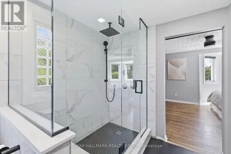 37 Stitt Street Ottawa ON K2S 0R5