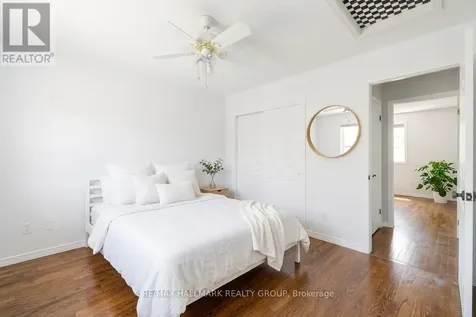 37 Stitt Street Ottawa ON K2S 0R5