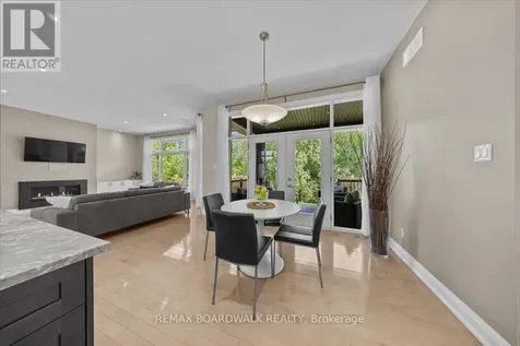 7412 Blue Water Crescent Ottawa ON K4P 0C8