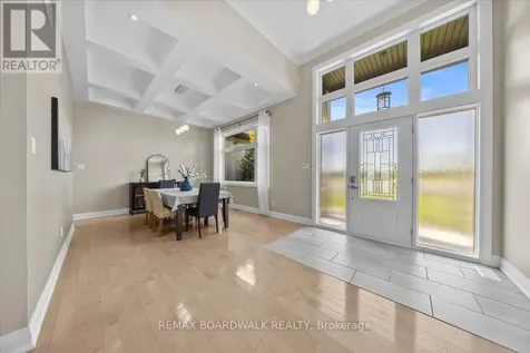 7412 Blue Water Crescent Ottawa ON K4P 0C8