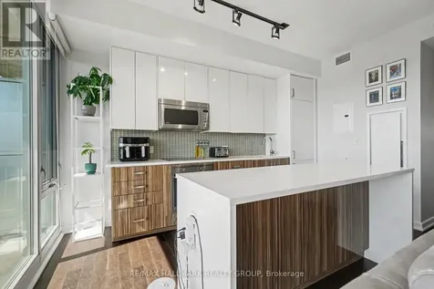 300 Lisgar Street Ottawa ON K2P 0E2