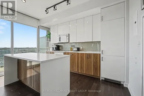 300 Lisgar Street Ottawa ON K2P 0E2