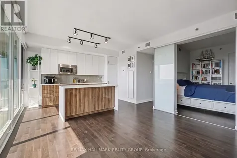 300 Lisgar Street Ottawa ON K2P 0E2