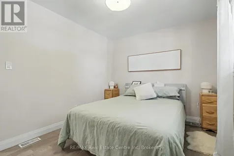 57 Vancouver Drive Guelph (st. George's) ON N1E 2G1