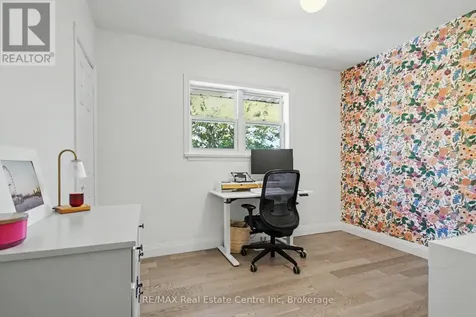 57 Vancouver Drive Guelph (st. George's) ON N1E 2G1