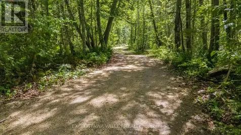 112 Arbor Vitae Road Madawaska Valley ON K0J 1B0