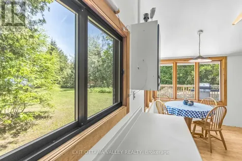 112 Arbor Vitae Road Madawaska Valley ON K0J 1B0