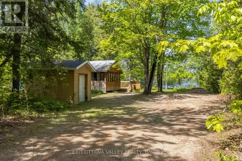 112 Arbor Vitae Road Madawaska Valley ON K0J 1B0