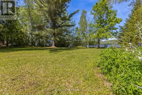 112 Arbor Vitae Road Madawaska Valley ON K0J 1B0