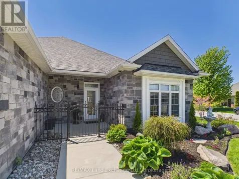 311 Lewis Road Huron-kinloss ON N2Z 0A4