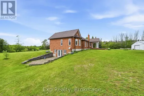1497 Pentecostal Road Hamilton Township ON K9A 4J8