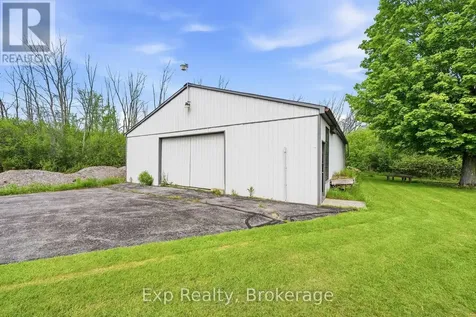 1497 Pentecostal Road Hamilton Township ON K9A 4J8