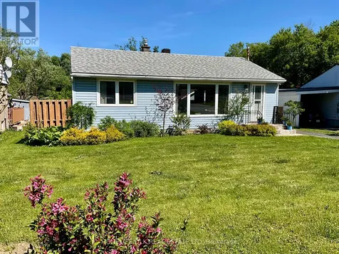 82 Brookview Crescent Brockville ON K6V 4P2