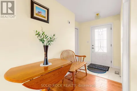 26 Regency Place Brockville ON K6V 7M5