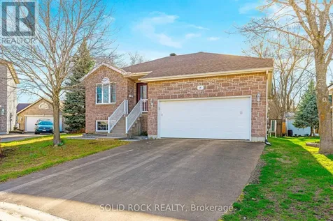 26 Regency Place Brockville ON K6V 7M5
