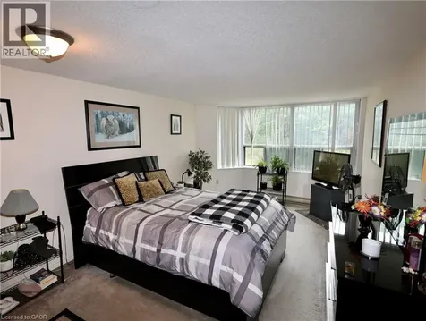 55 Green Valley Drive Kitchener ON N2P 1Z6
