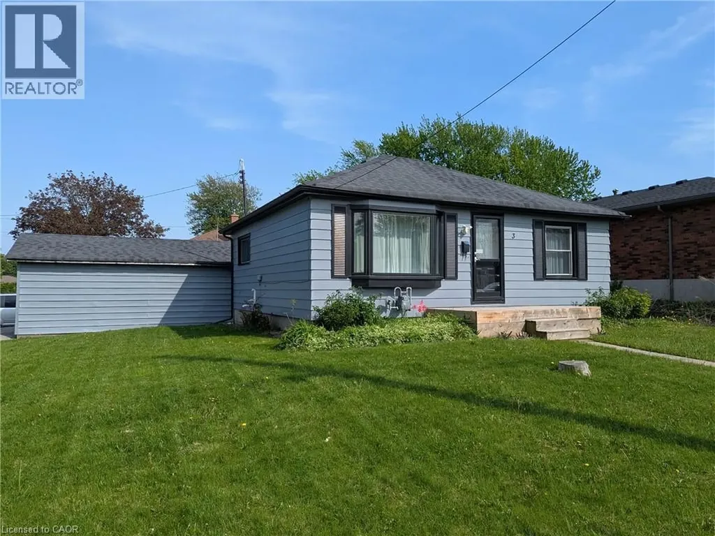 3 Maitland Avenue Hamilton ON L9A 3J4
