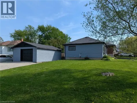 3 Maitland Avenue Hamilton ON L9A 3J4
