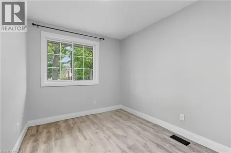 278 Purnell Place Burlington ON L7L 4N2