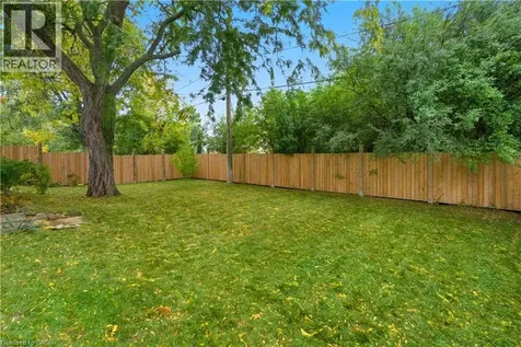 278 Purnell Place Burlington ON L7L 4N2