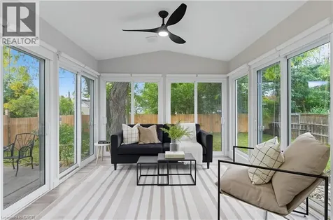 278 Purnell Place Burlington ON L7L 4N2
