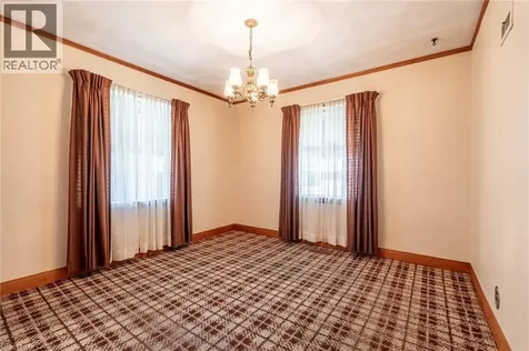224 Glencarry Avenue Hamilton ON L8K 3R9