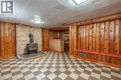 224 Glencarry Avenue Hamilton ON L8K 3R9