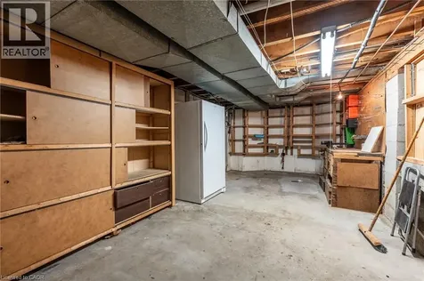 224 Glencarry Avenue Hamilton ON L8K 3R9