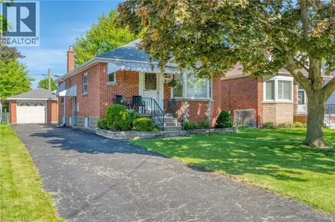 224 Glencarry Avenue Hamilton ON L8K 3R9
