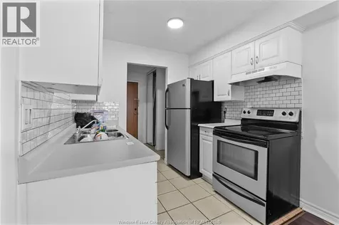 150 Park Windsor ON N9A 7A2