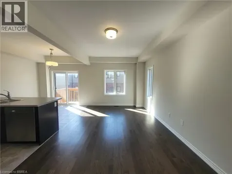 620 Colborne Street West Brantford ON N3T 0Y1