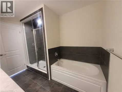 620 Colborne Street West Brantford ON N3T 0Y1