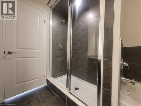 620 Colborne Street West Brantford ON N3T 0Y1