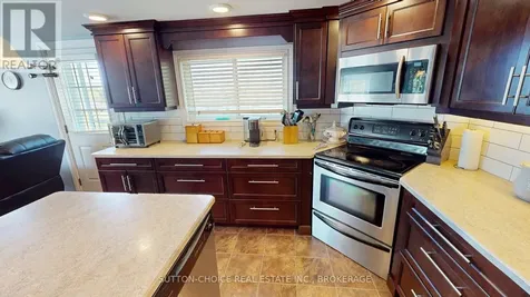 222 Yonge Street Bonfield ON P0H 1E0