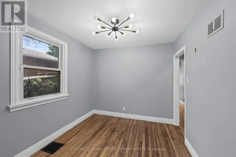 1246 Kitchener Avenue Ottawa ON K1V 6W5