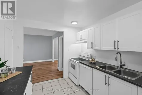 1246 Kitchener Avenue Ottawa ON K1V 6W5