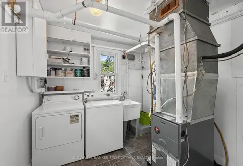1246 Kitchener Avenue Ottawa ON K1V 6W5